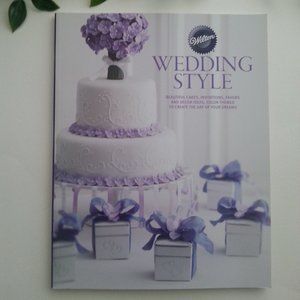 Wilton Cake Decorating Bundle